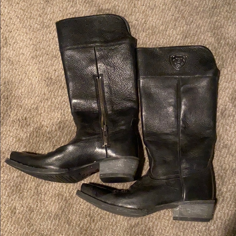 Ariat Black Leather Cowboy Boots